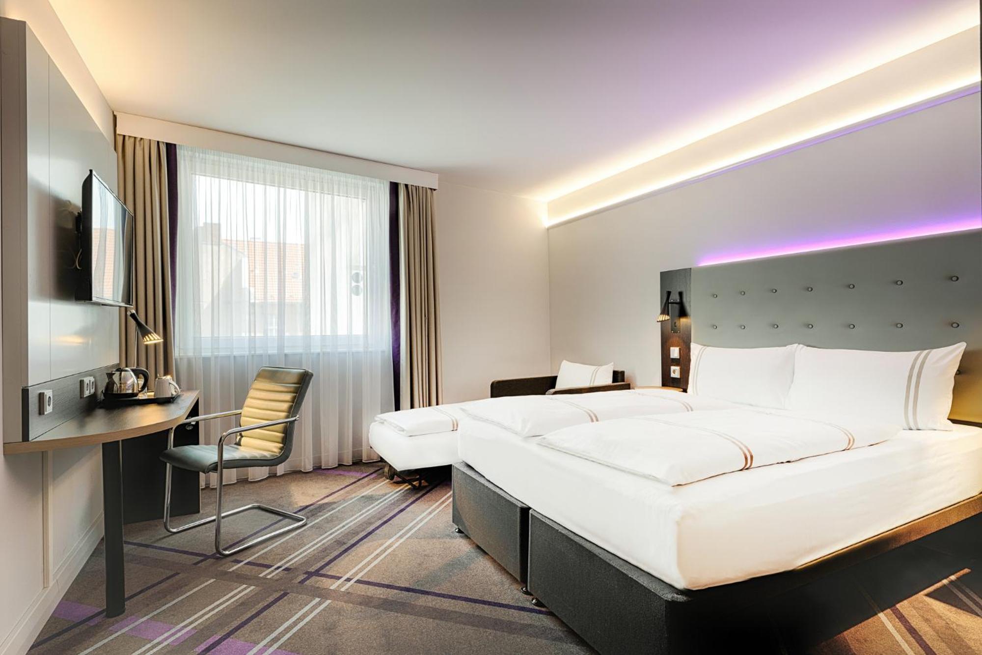 Premier Inn Berlin City Centre Exterior foto